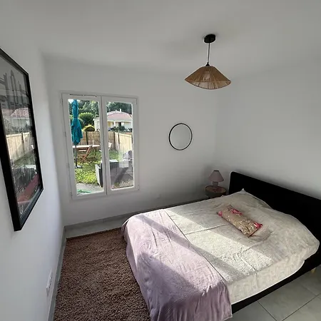 Maison 1 Chambre, 4 Couchages Nyaraló Médis