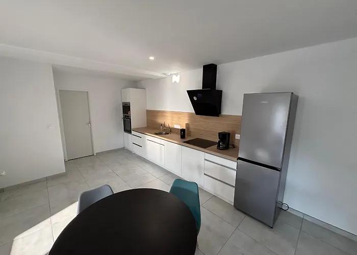 Maison 1 Chambre, 4 Couchages Médis